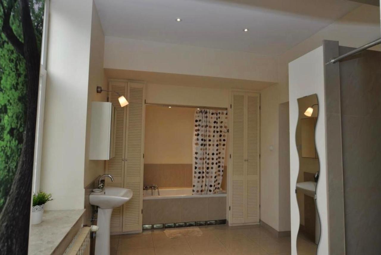 Apartament Dworski Przemyśl Exterior foto