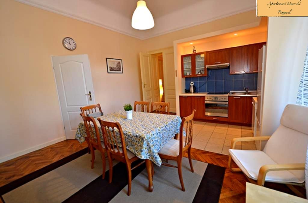 Apartament Dworski Przemyśl Exterior foto